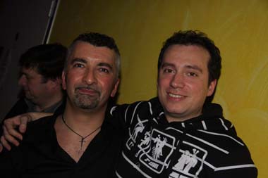 FOTO (393510)