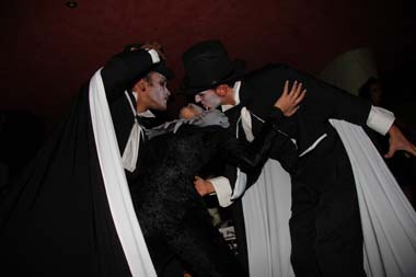 FOTO (433113)