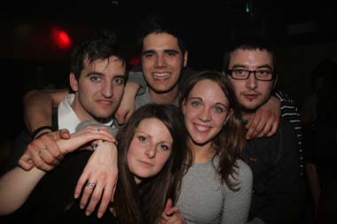 FOTO (417701)
