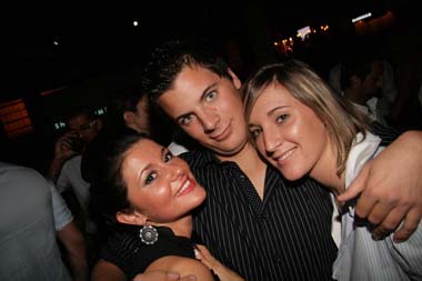 FOTO (614507)