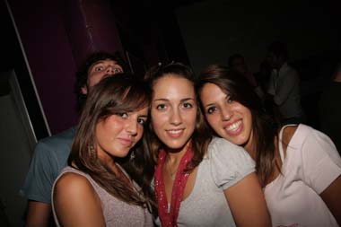 FOTO (608414)