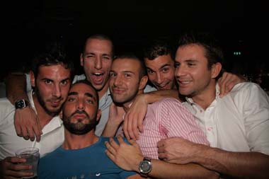 FOTO (628501)
