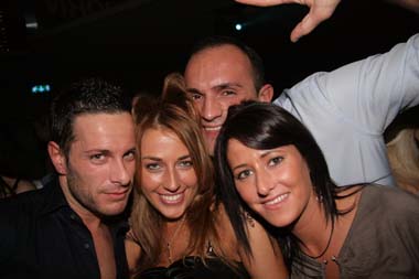 FOTO (683110)