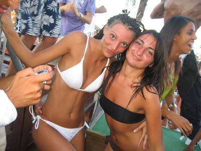 FOTO (812)
