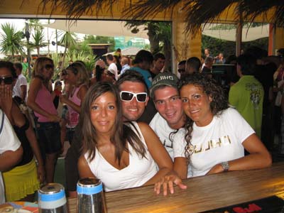 FOTO (306)
