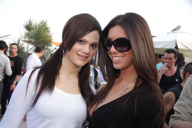 FOTO (487801)