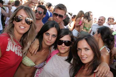 FOTO (548505)