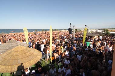 FOTO (548509)
