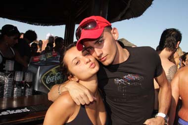 FOTO (548711)