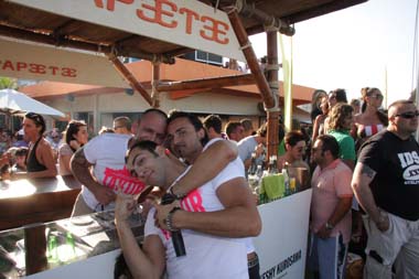 FOTO (548714)