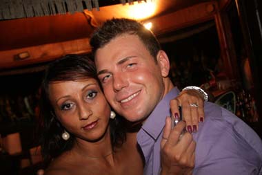 FOTO (560514)