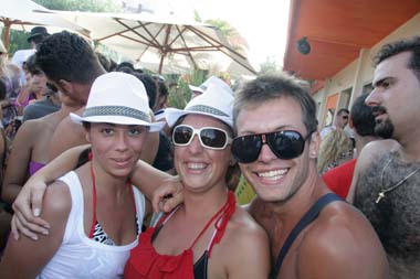 FOTO (561614)