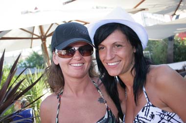 FOTO (562213)