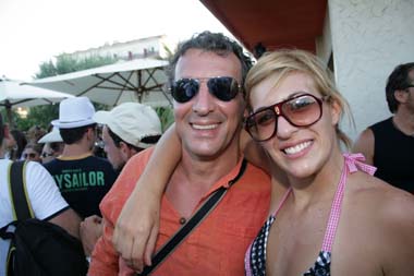 FOTO (562313)