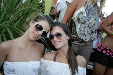 FOTO (562316)