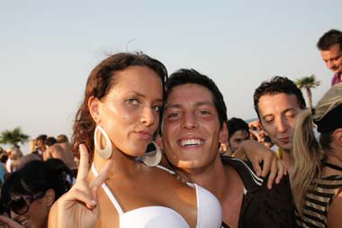 FOTO (566611)