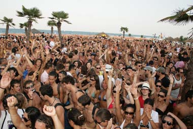 FOTO (566707)