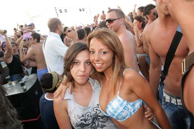 FOTO (576806)