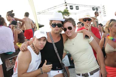FOTO (576902)
