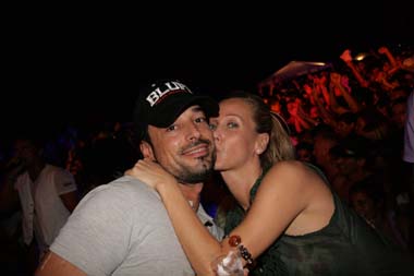 FOTO (581704)