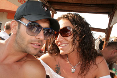 FOTO (748501)
