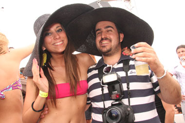 FOTO (918703)