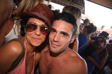 FOTO (951808)