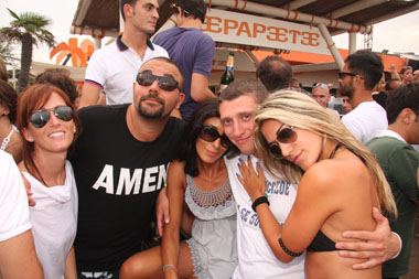FOTO (957703)