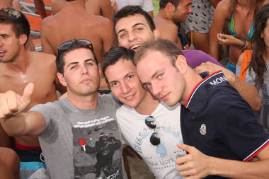 FOTO (958617)