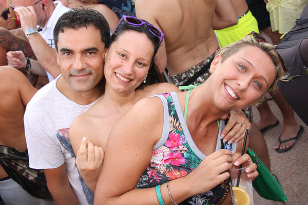 FOTO (279803)