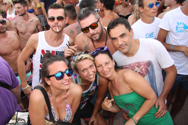 FOTO (279805)